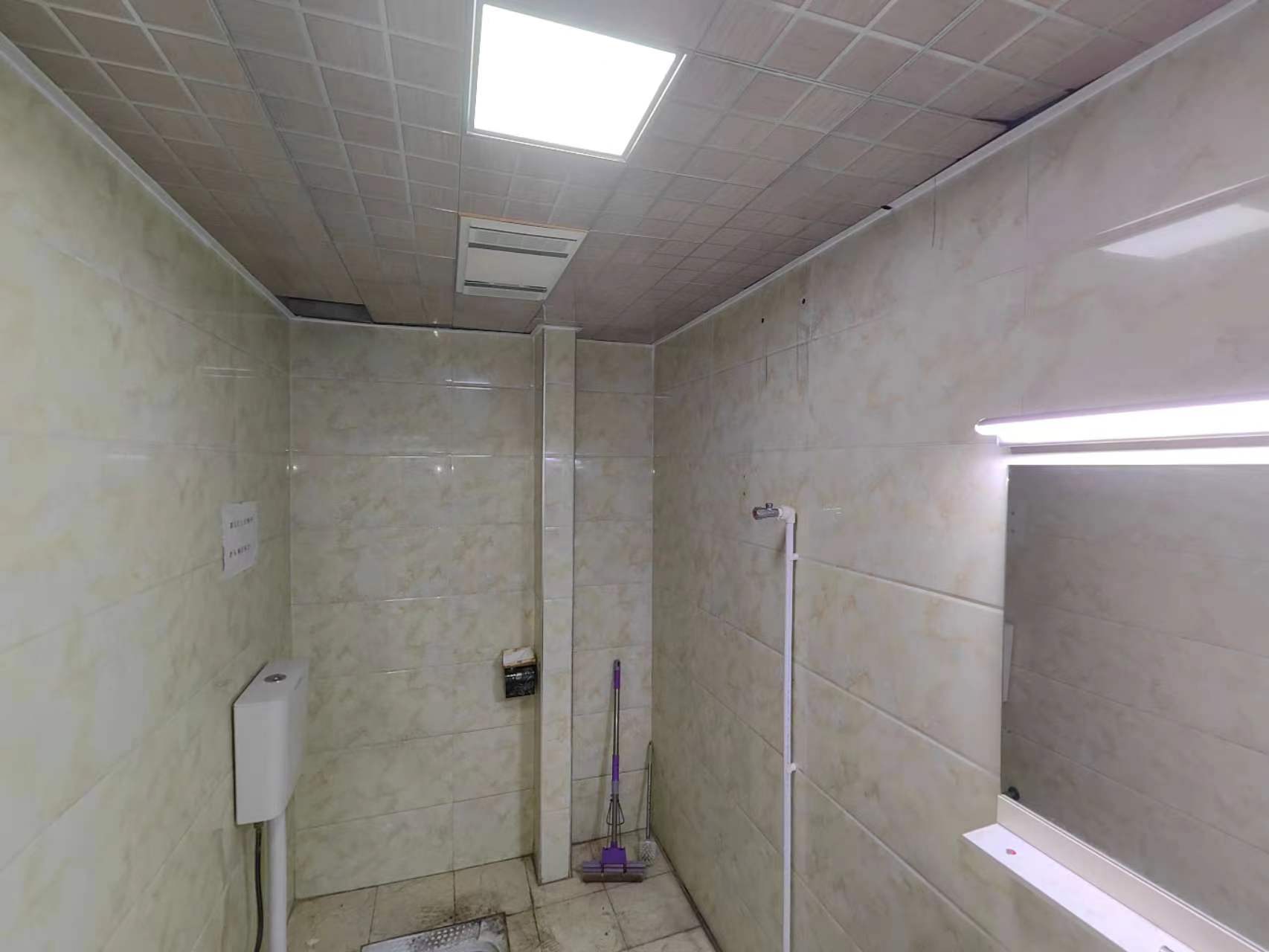 武商旁边的写字楼出租，金帝苑好楼层采光视野好，办公再好不过