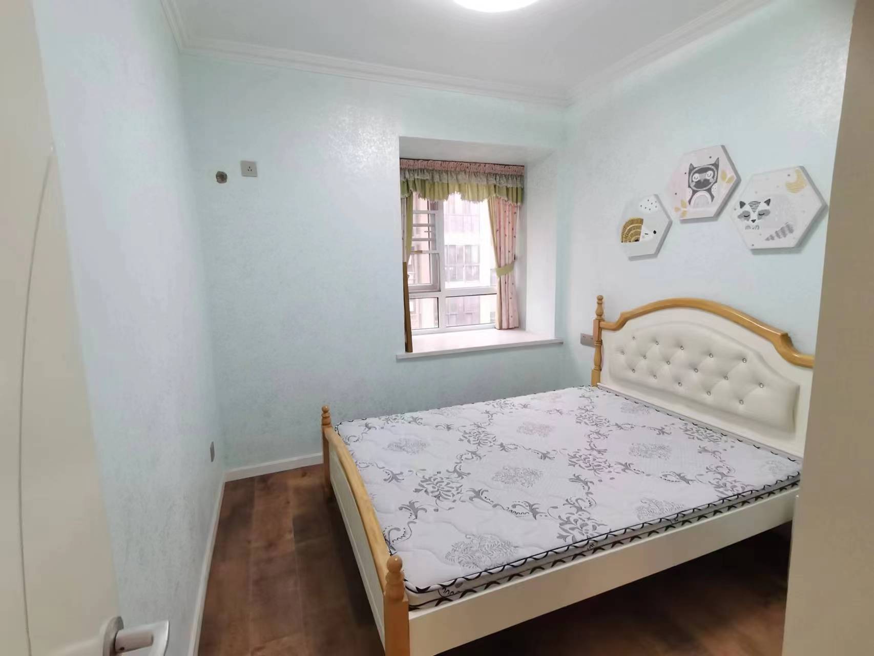 沔阳公馆精装复式楼买一送一.证件满二.看房方便出行方便业主诚意卖