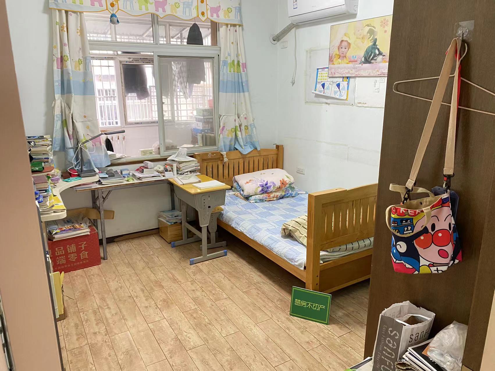 石码头社区精装大三房采光好视野开阔业主诚意出售