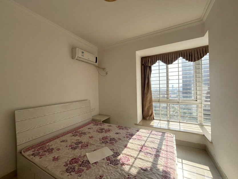 翰林公馆2室2厅1卫精装修家具家电全配优价出租