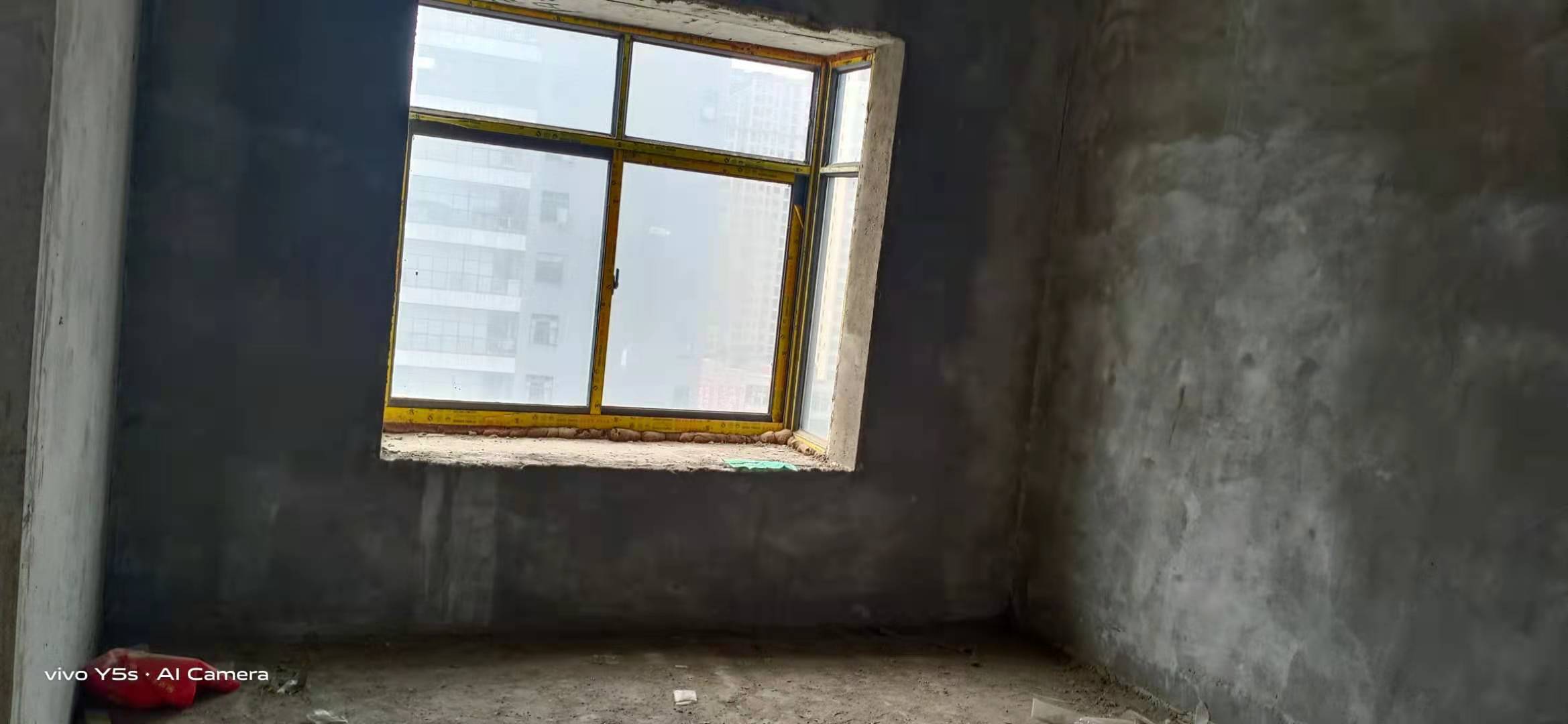 城南江汉星城毛坯大三房，沔阳公园风景一览无遗，诚意出售