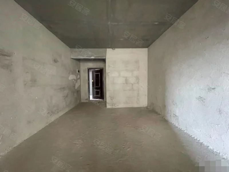 捡漏，新城名都，单价5300，毛坯三房，大阳台，亏本出售