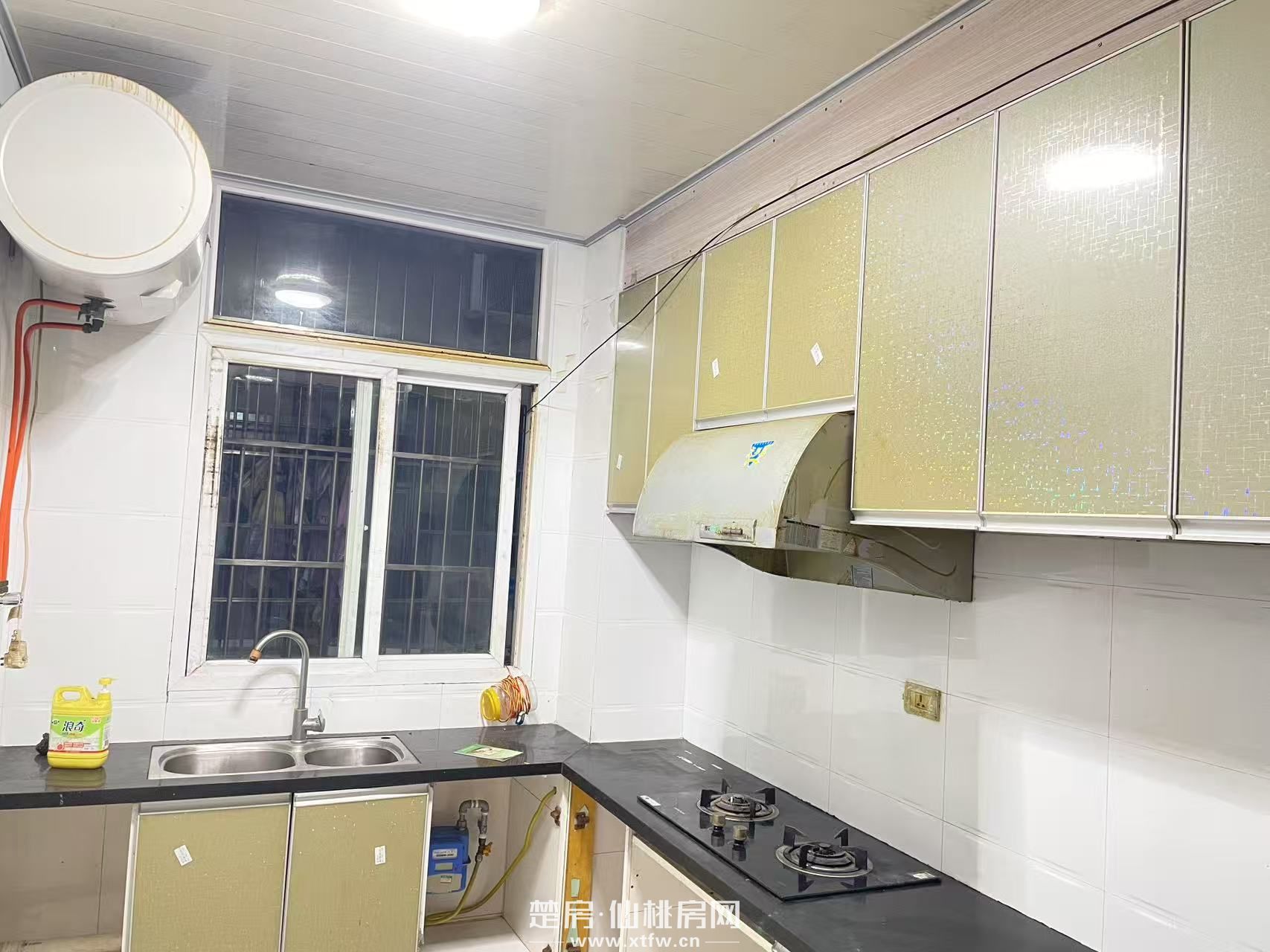 沙嘴四组简装房出租整洁生活设施齐全生活方便