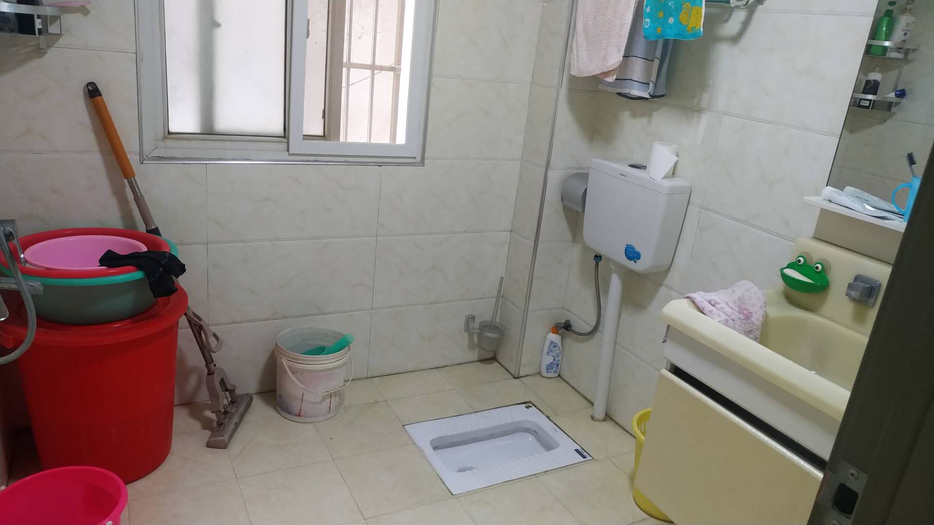 永兴小区117平48万3室2厅满二居家自住保养好