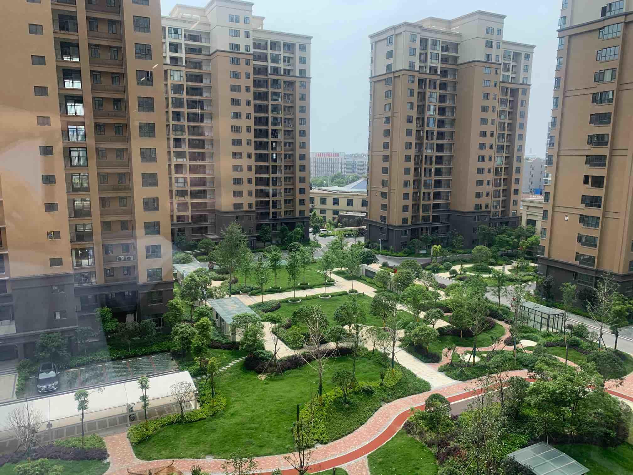 城西品质楼盘亏16万沔阳天泽园边户