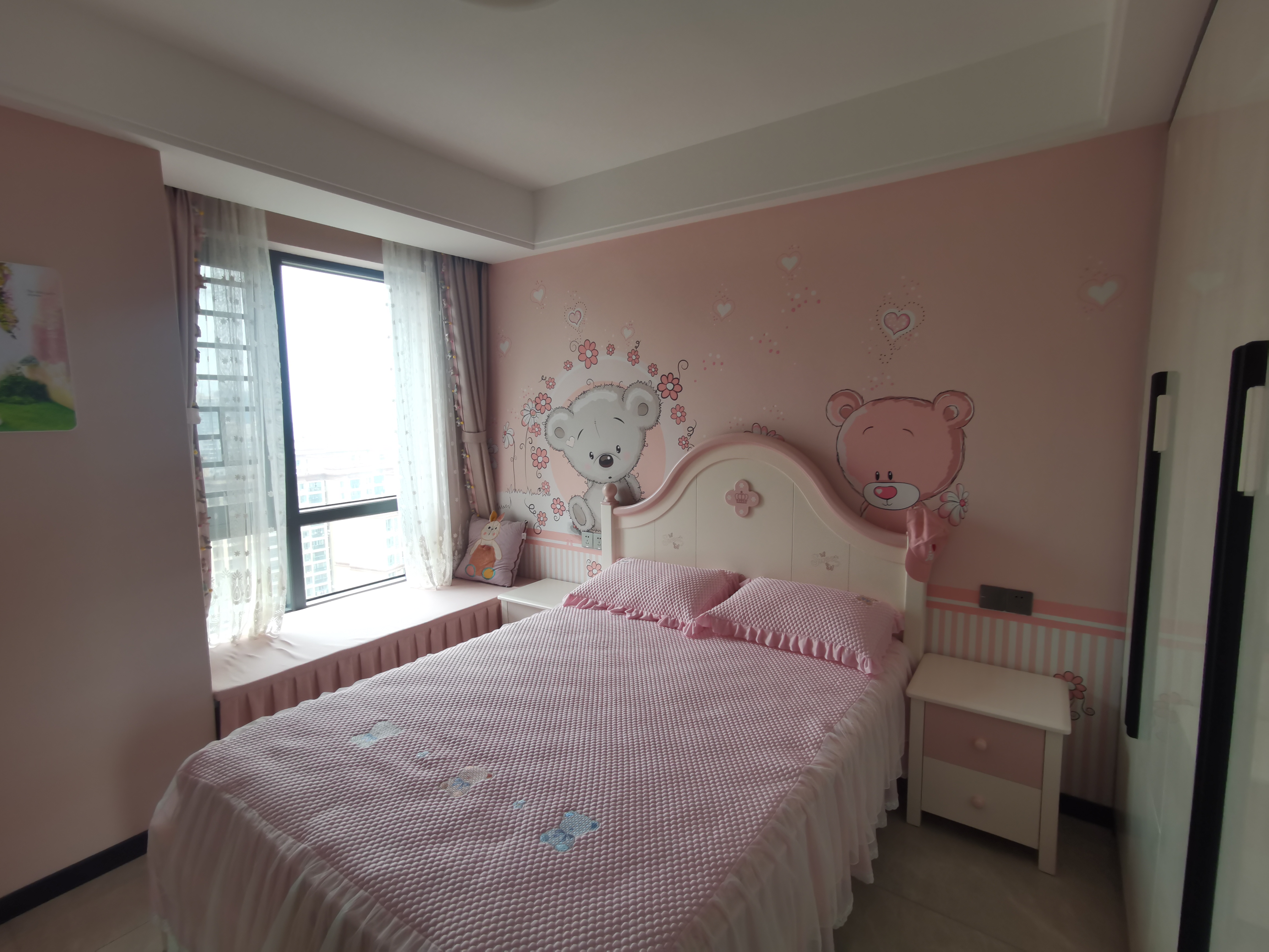 新城壹号四期全新装修大四房全屋品牌基本没住看房方便