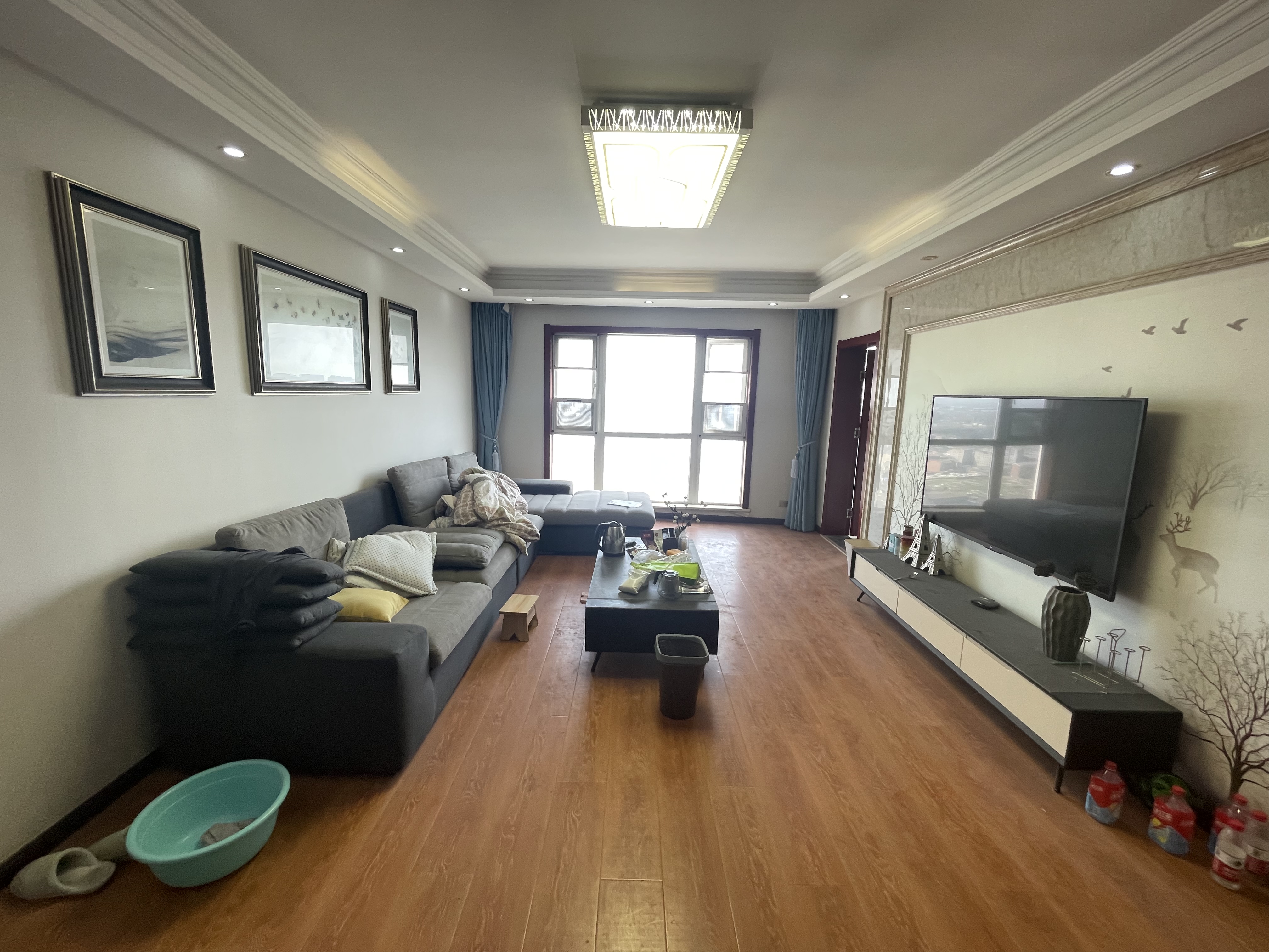 福星城.精装三房.小区出行方便.证件满二.看房方便