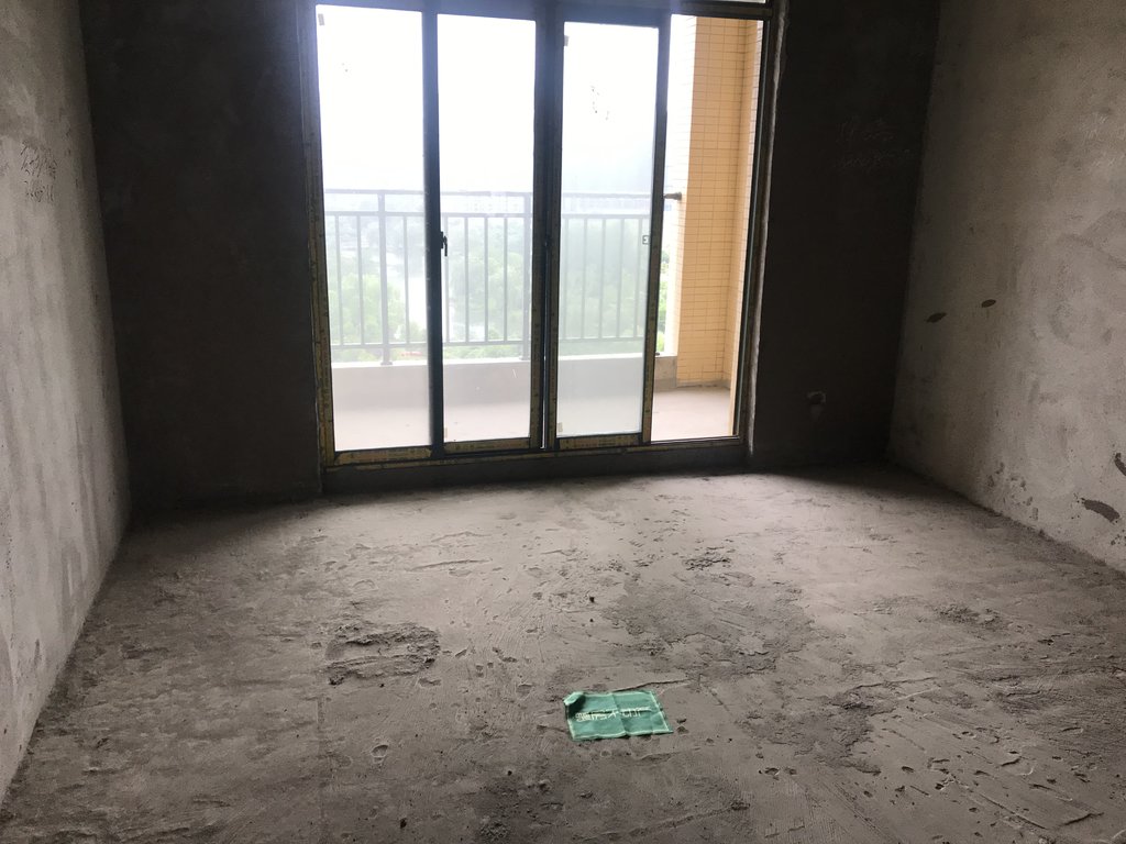 仙北碧桂园时代城中间楼层户型方正房东诚意出售