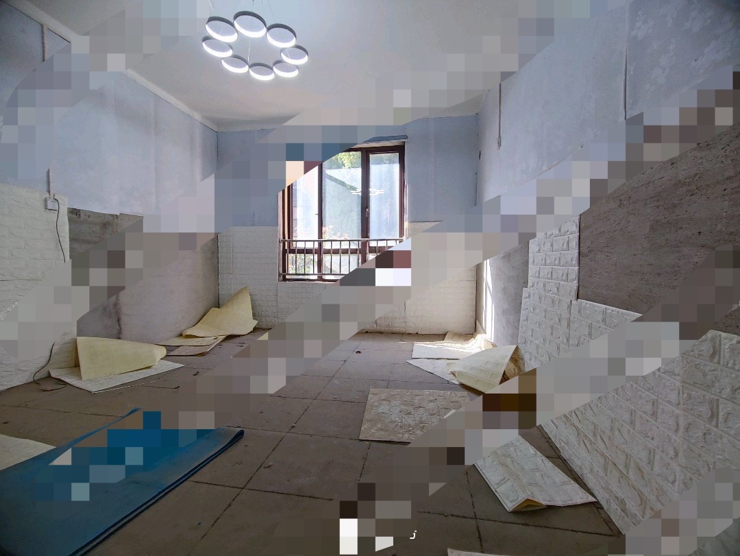 绿地香格里拉，复式，单价3000左右，四房，看中可谈，证满二