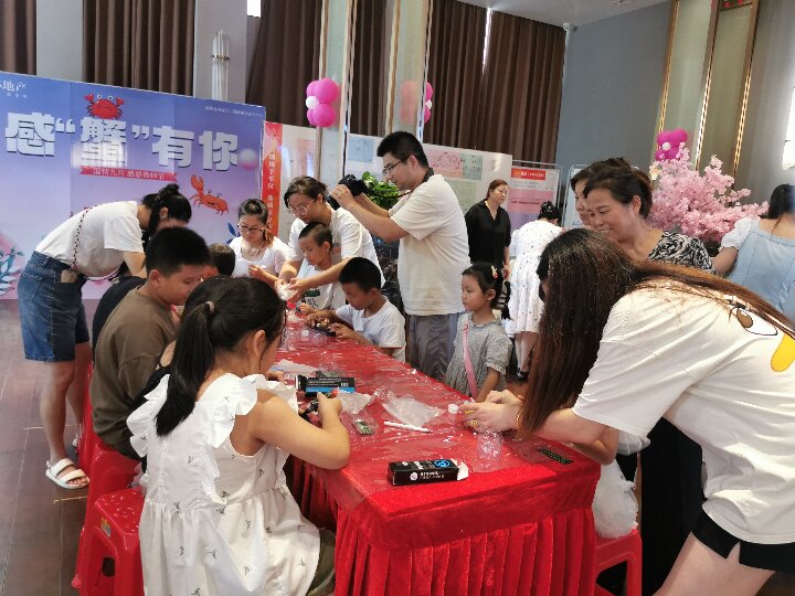 荣怀·及第世家“感恩教师节 蟹蟹有礼!”活动欢乐落幕!