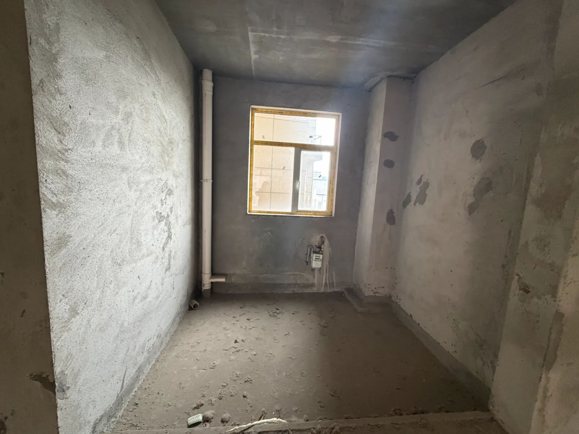 城南,沔阳清华园，电梯小高层，边户双阳台，证满二，一口价56.5