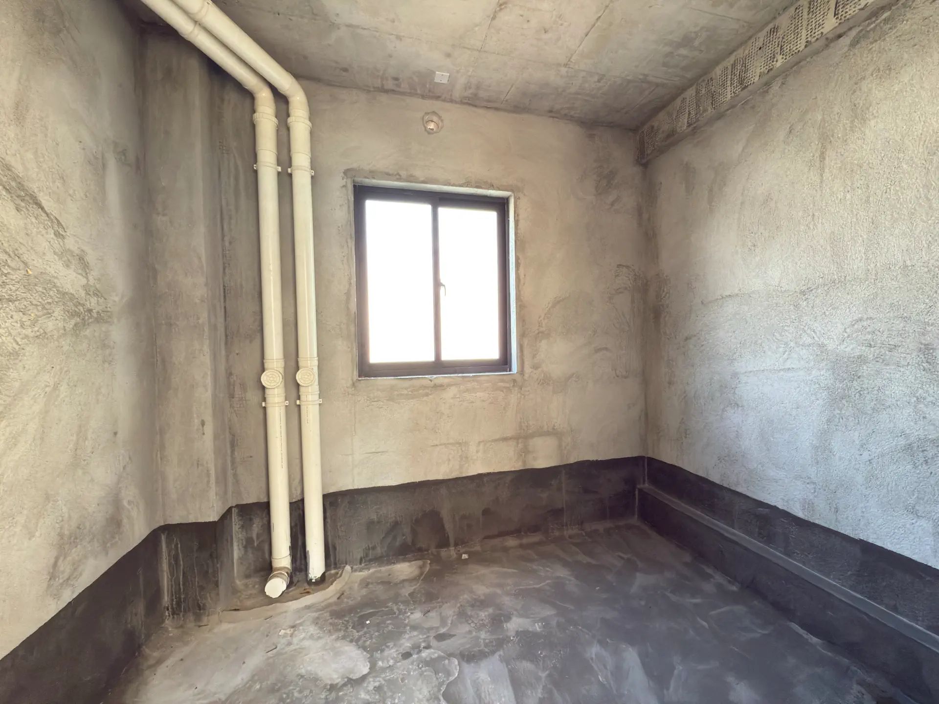 诚心出售。吾悦，叠墅，位置好日照强，业主诚心出售