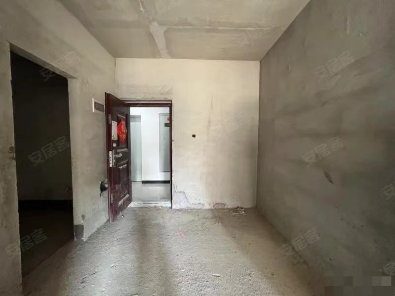 捡漏捡漏！！！风和日丽，新三中旁，二房，送车位，契税满二，25楼好楼层