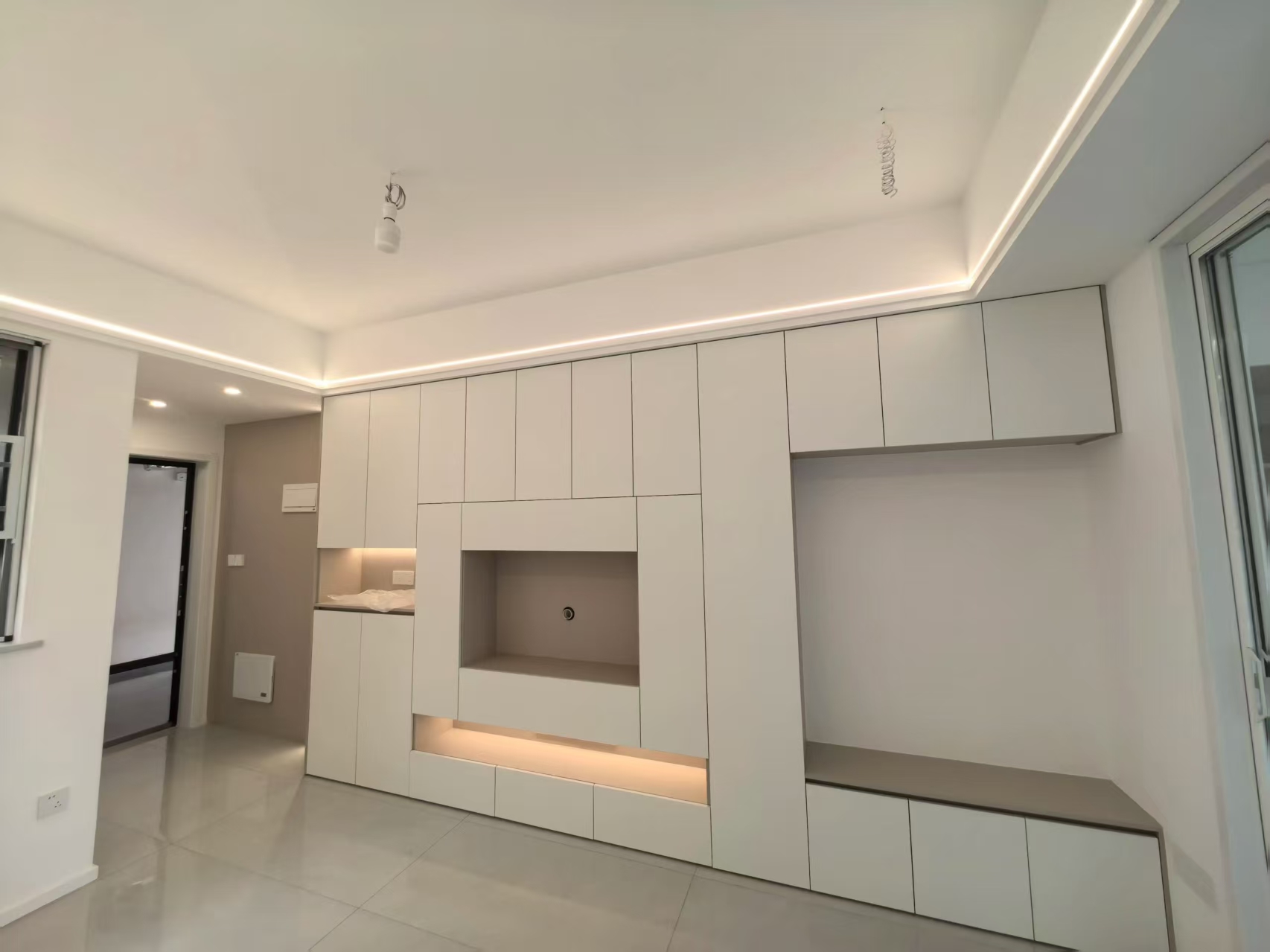 吾悦附近朝阳丽景精装两室出租家电齐全拎包入住