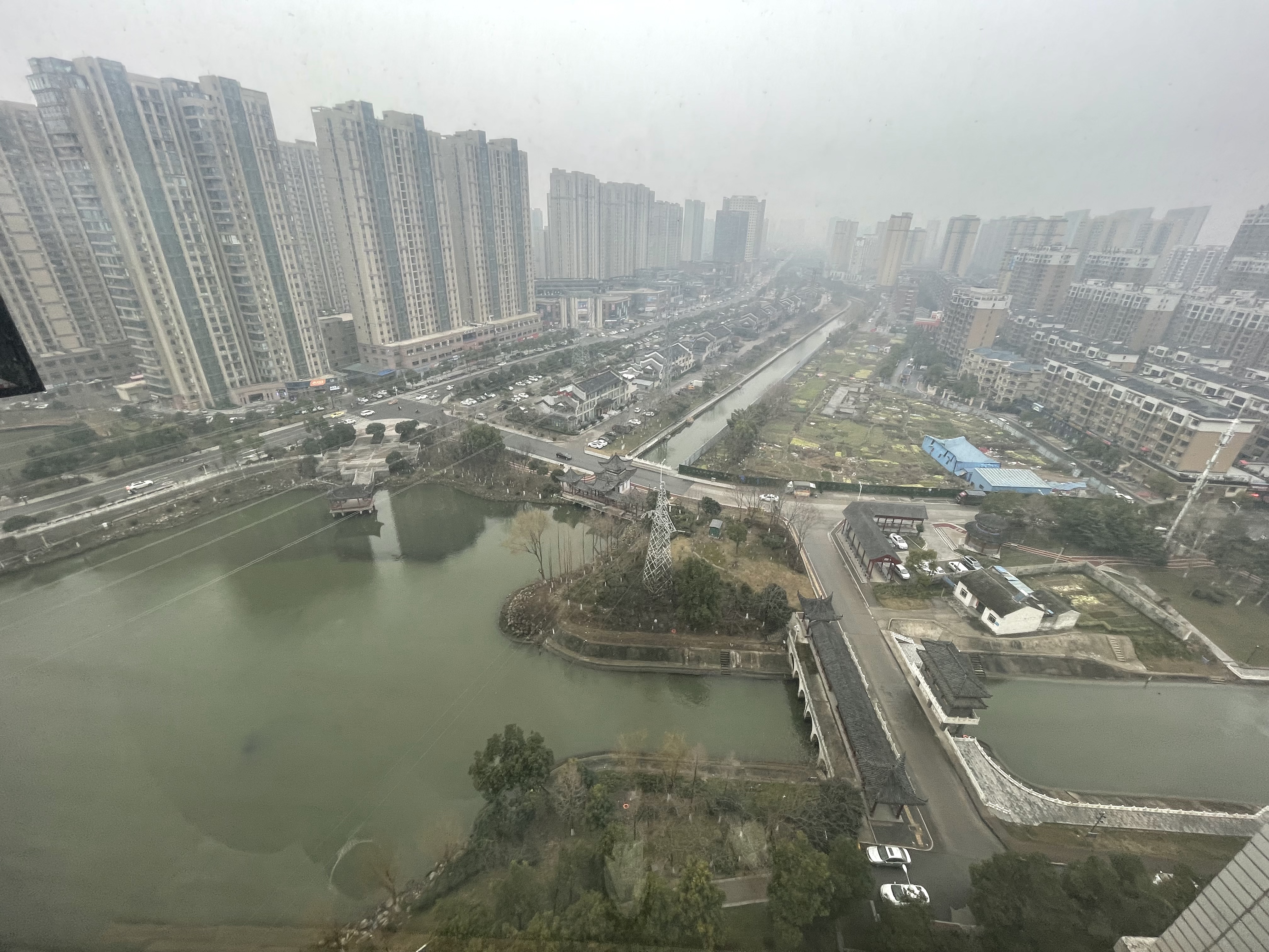 城市丽景水电装修了城南两房湖景房事业很开阔两房
