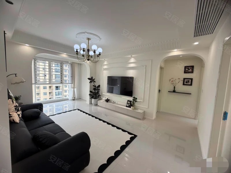 城南，新街，电梯19楼，边户，法式风三房，证满二，元泰三中沔阳xiao学