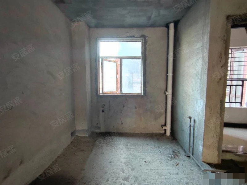 捡漏，领秀城，双阳台，南北通透，单价5100，证满二，房东急售