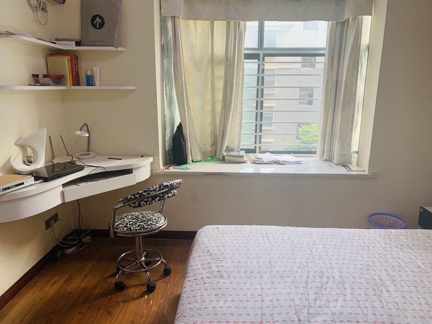 城南精装大三房，直接拎包入住