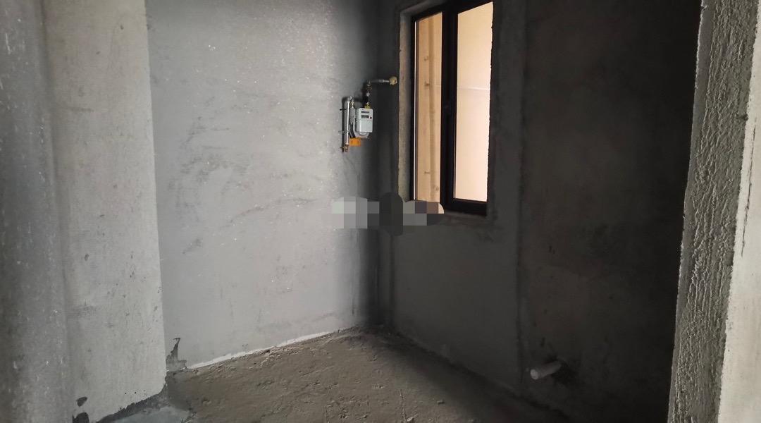 城南幼儿园到高中刚需毛坯三房荣怀19好楼层