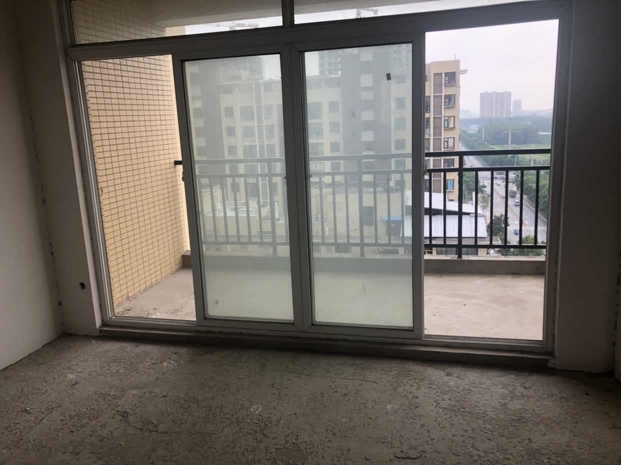 三丰鼎城大两房，南北通透边户，想要小面积南北通透边户的看过来