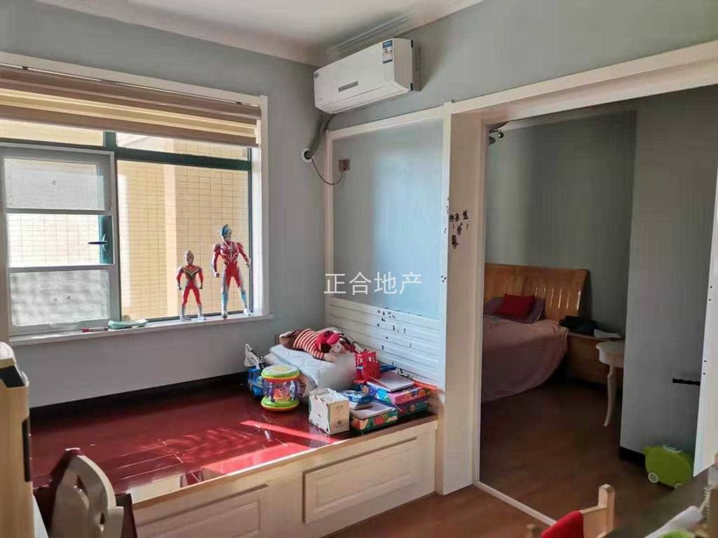 降价急卖，新城壹号，精装三房，电梯好楼层，单价5200，成色新