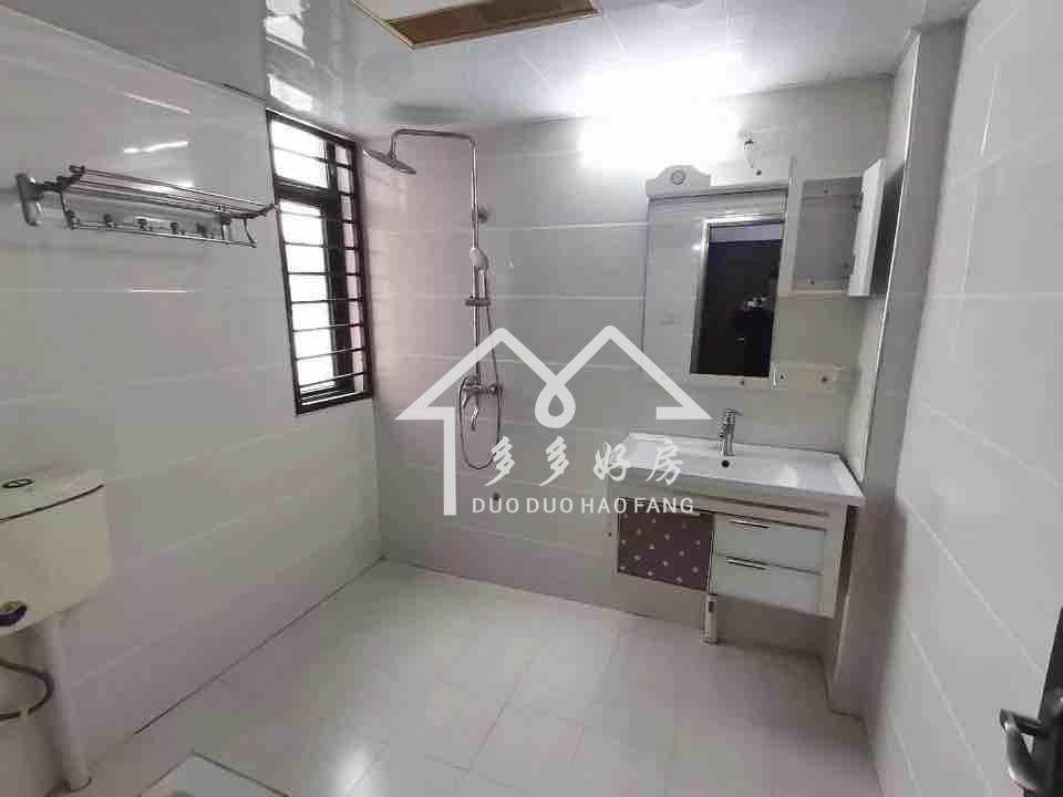 红树湾，精装三房二卫，中间好楼层