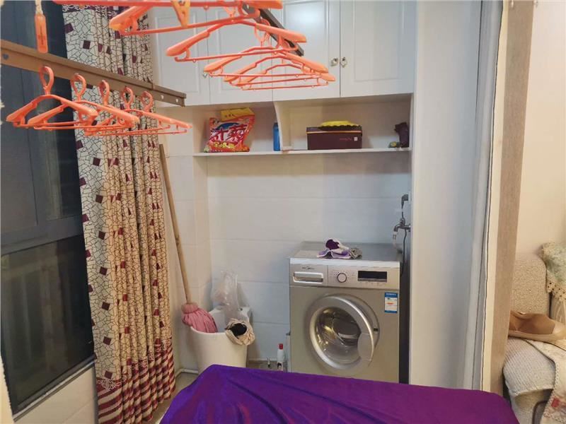 元泰未来城南北通透125平3室2厅电梯房精装修92万采光好户型方正