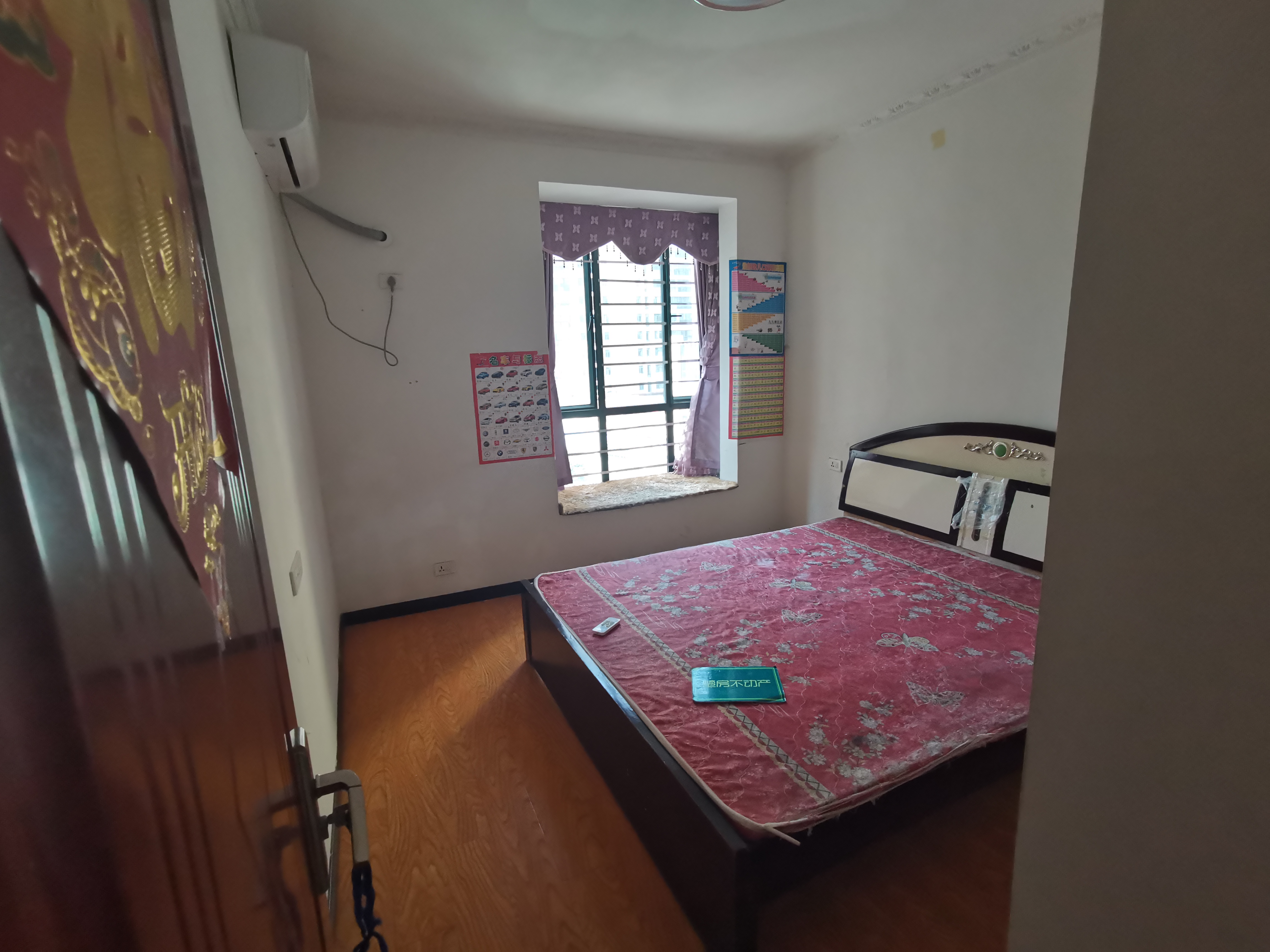 新城壹号稀缺小三房装修只卖毛坯价看房方便