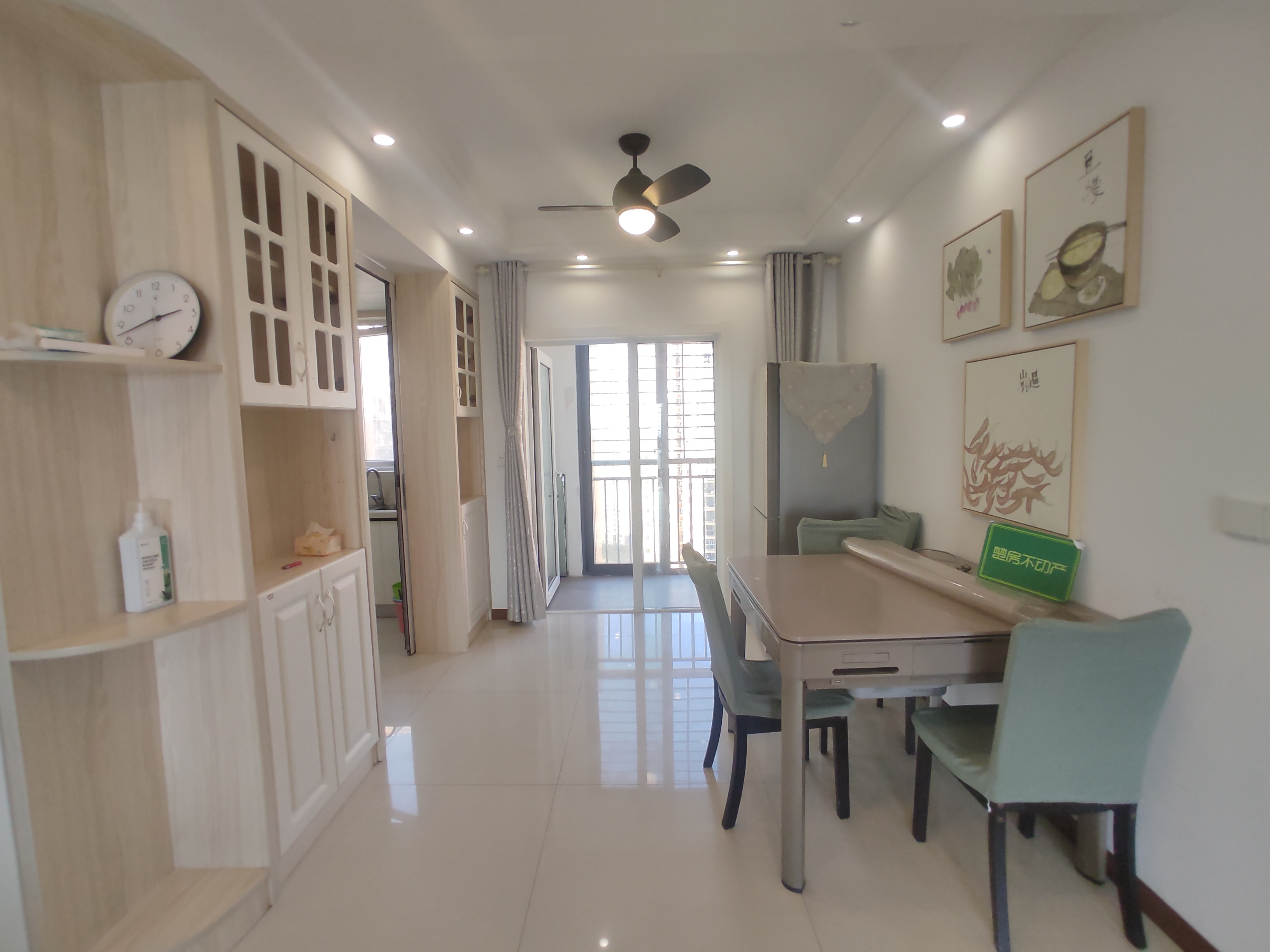 满庭春精装三房全屋供暖房南北通透老证看房方便