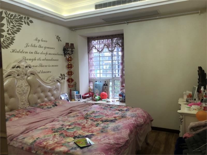 和合国际城精装两房户型方正证满两年拎包入住看房方便