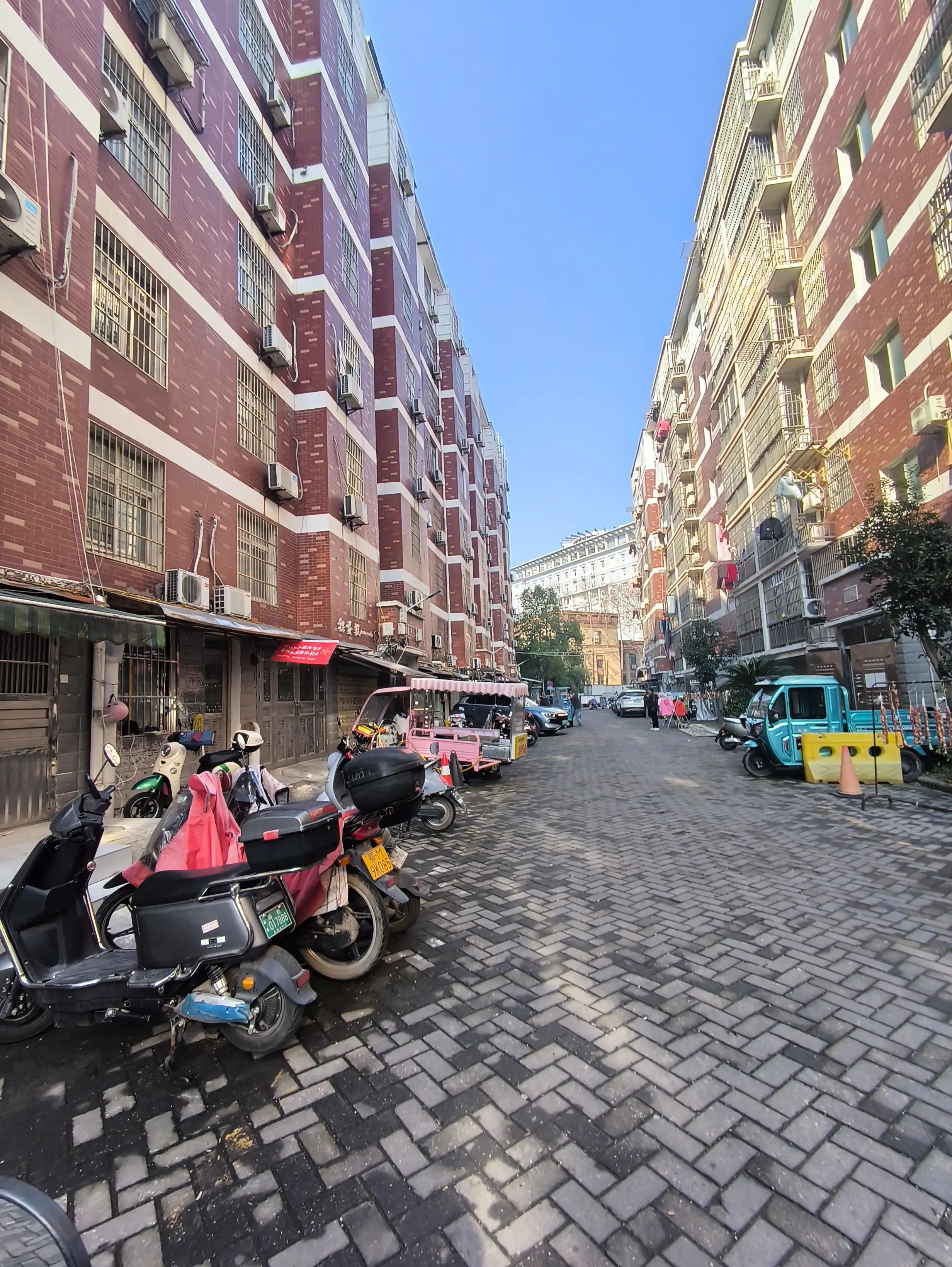 捡漏，​世北春，精装3室2卫，好楼层，二小三中，成色新，证满二