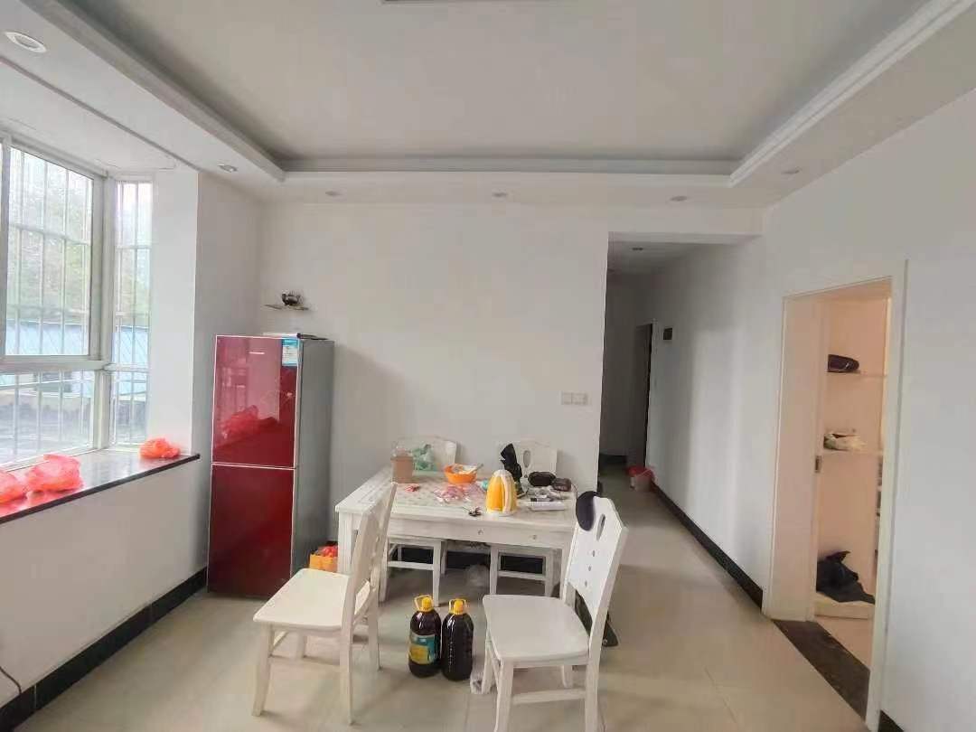 一中花园.精装大两房.证件满二.看房方便