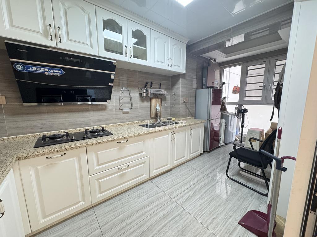 捡漏，城南，福星城，5800单价，精装大三房，凤凰层，证满二