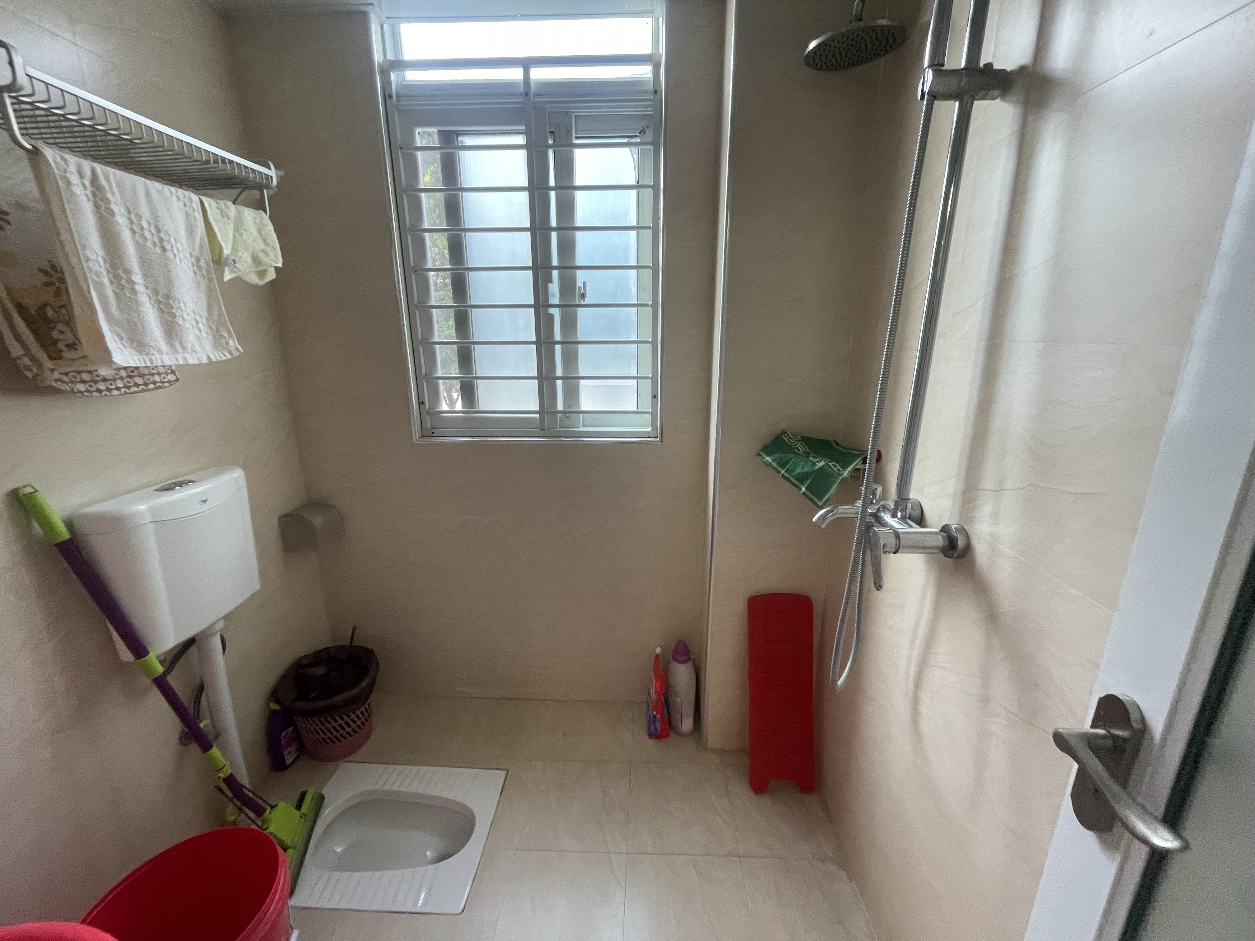 世纪雅园.电梯房.好楼层.妇幼.配套成熟.业主外地置业急卖.拎包入住