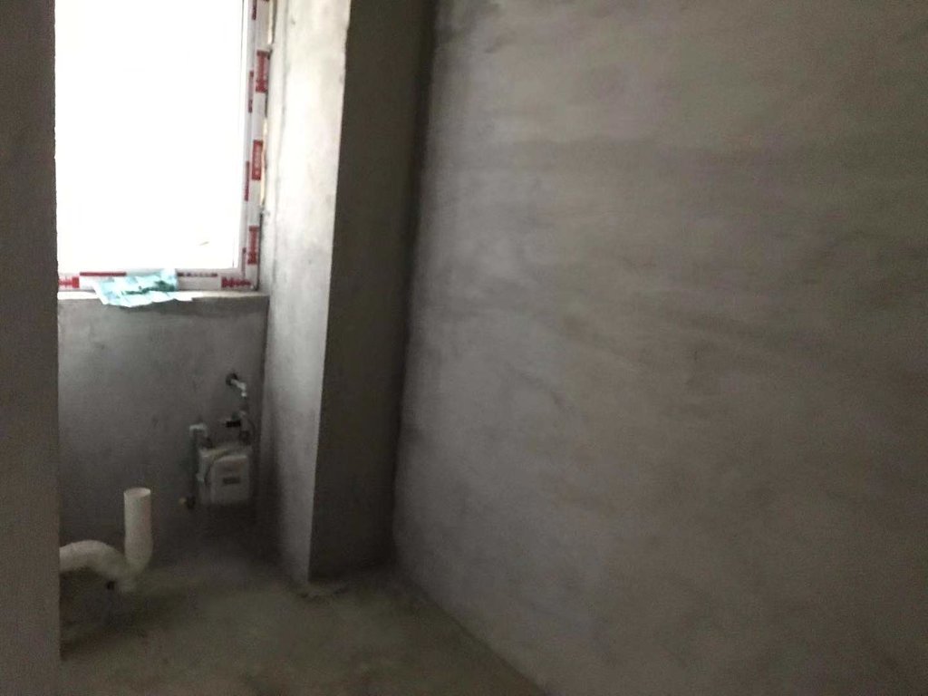 鸣宇锦城南北通透三房超大阳台户型方正凤凰层看房方便