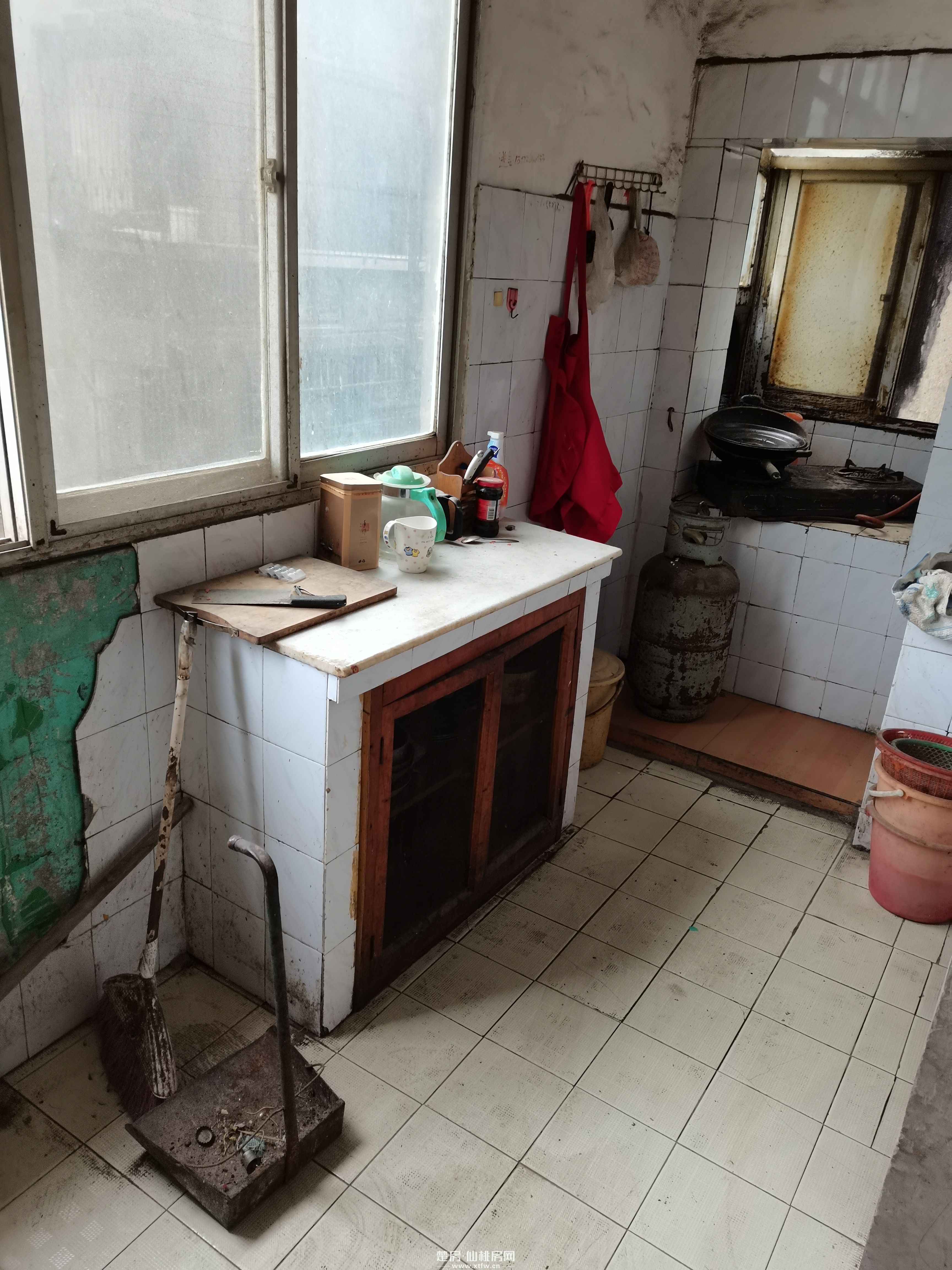 房东急售，电信局宿舍二房，拎包入住！