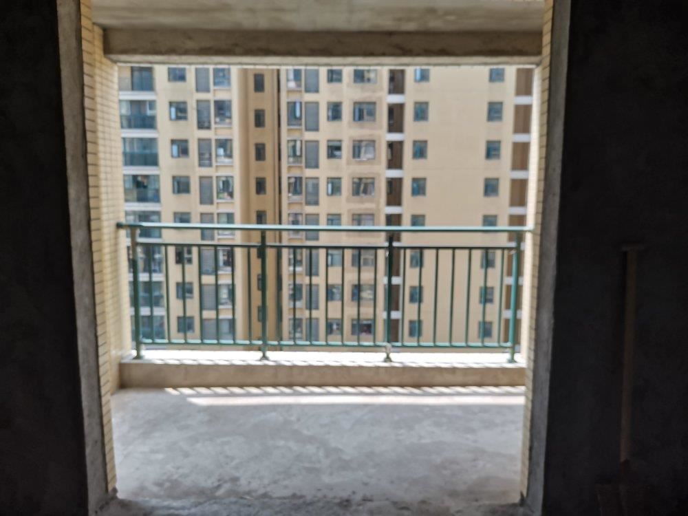 新城一号新出大三房，证满二，南北通透，楼层好