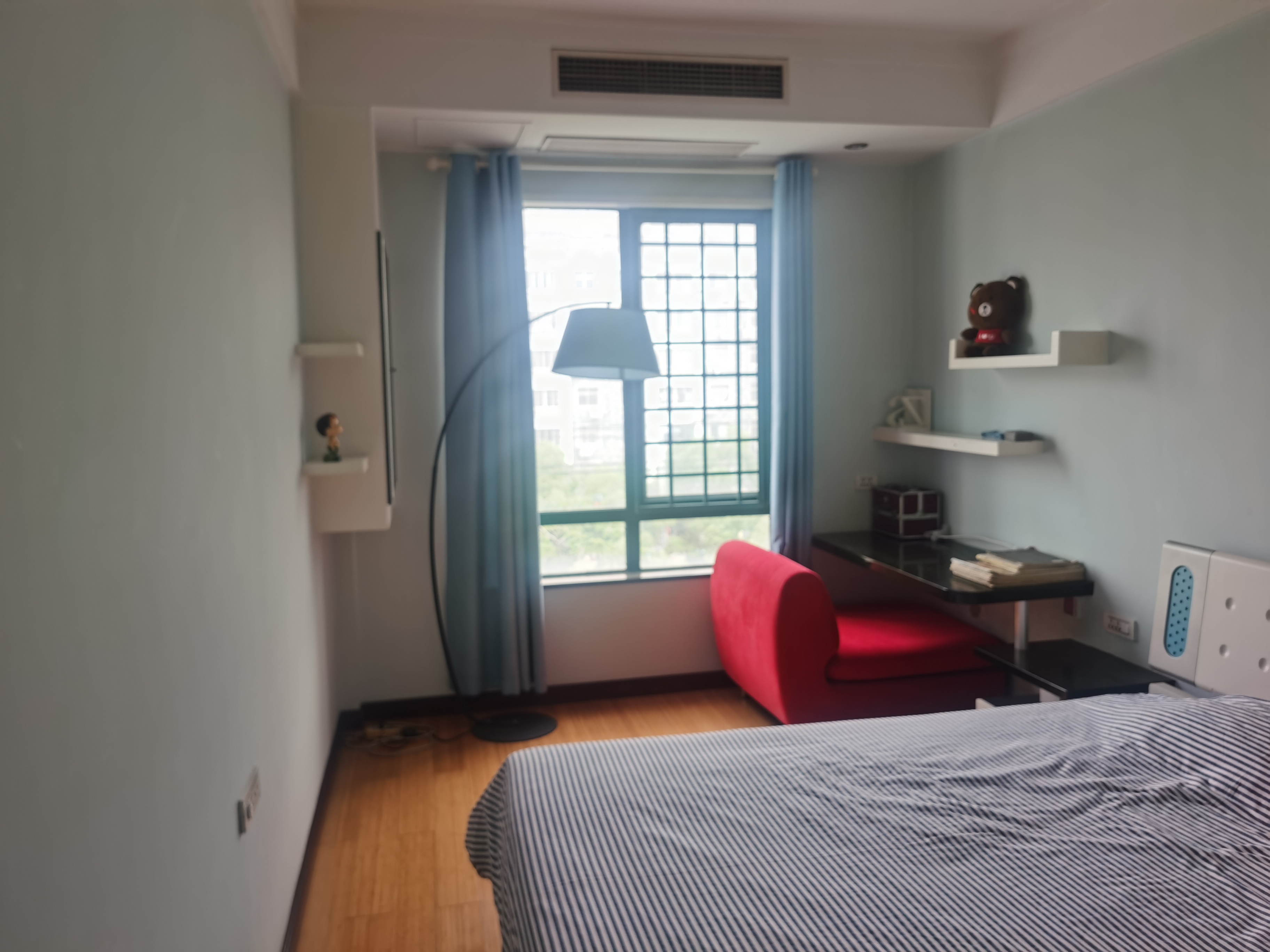 德政金园精装2室2厅1卫全屋实木地板