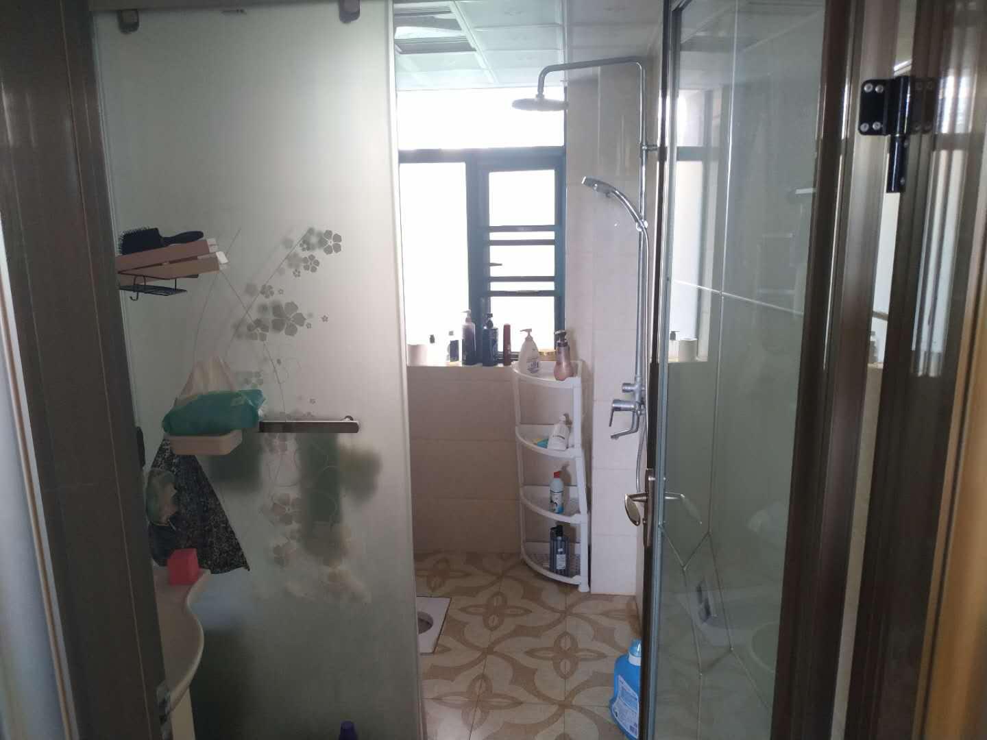 新城壹号4期四室两厅两卫两阳台豪装151平证满2