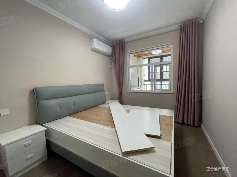 业主急售，和合国际四期，精装四房，9成新，中间楼层，拎包入住