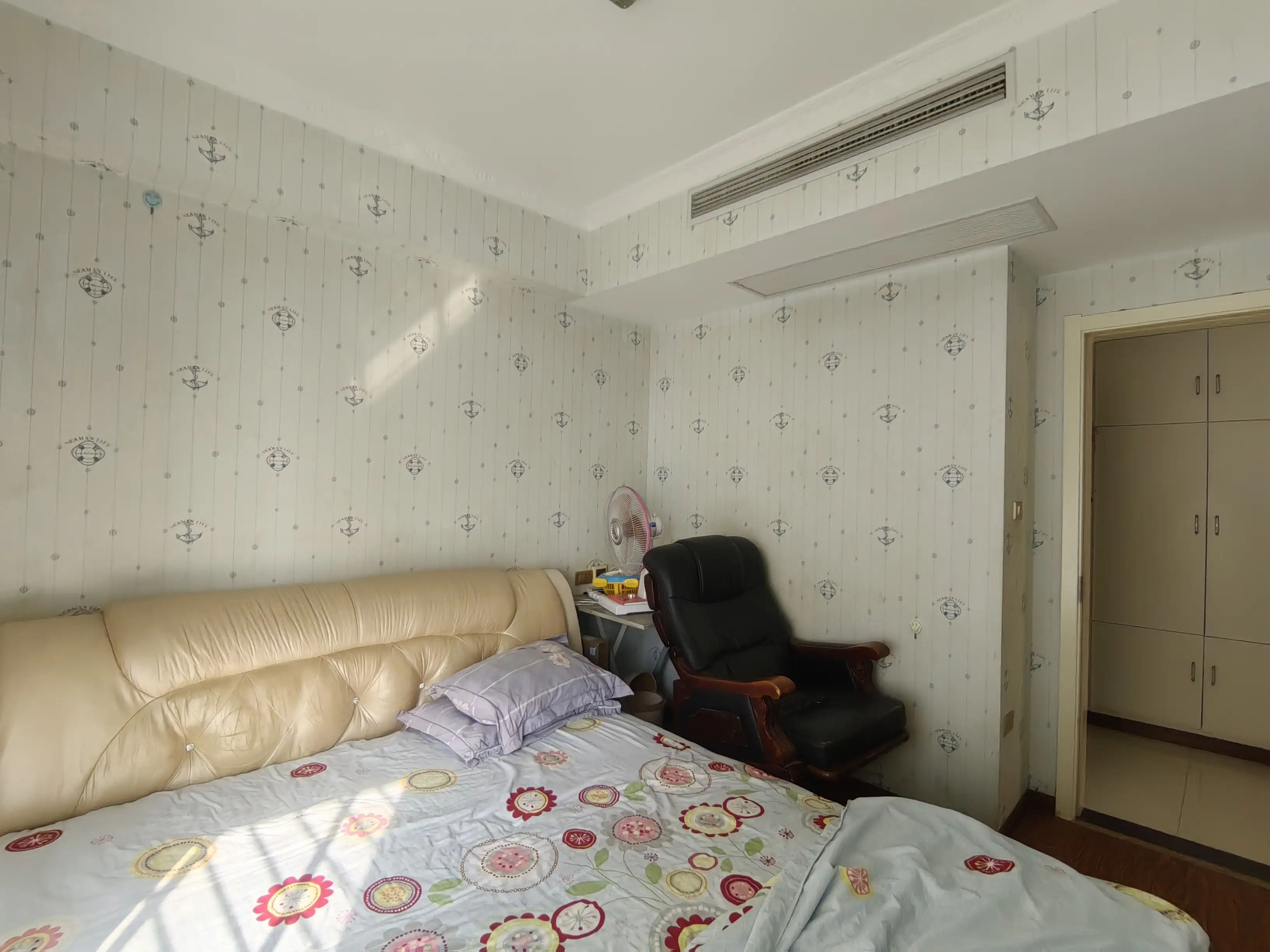 捡漏，武商附近，福星城，电梯好楼层，精装三房，南北通透，直接拎包入住，满五