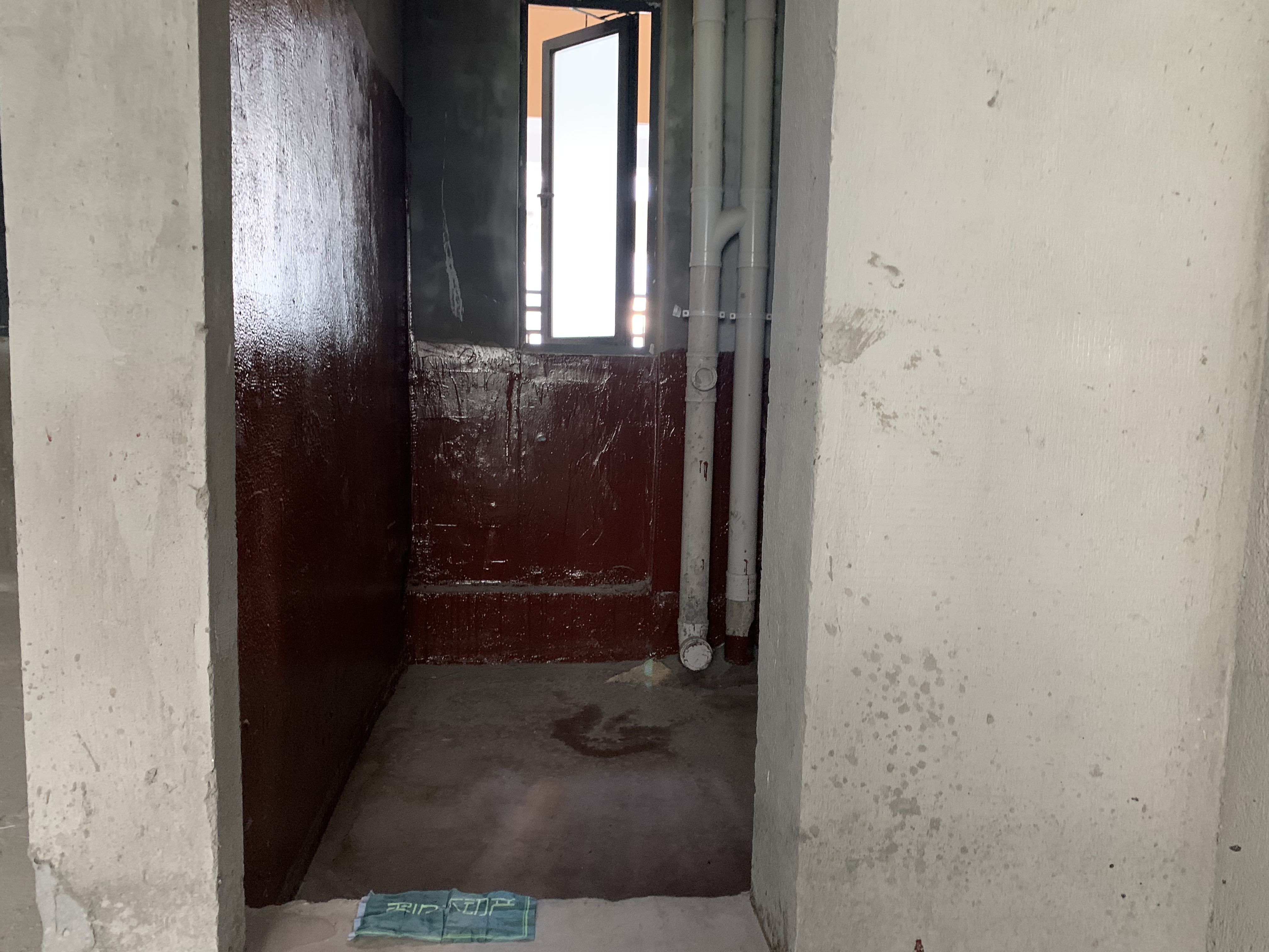 森林国际翡冷翠毛坯小三房三开间朝南看房方便