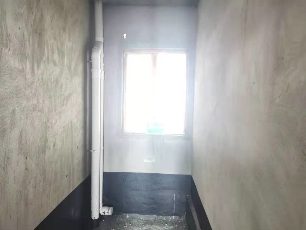 领秀城毛坯三房采光好户型正