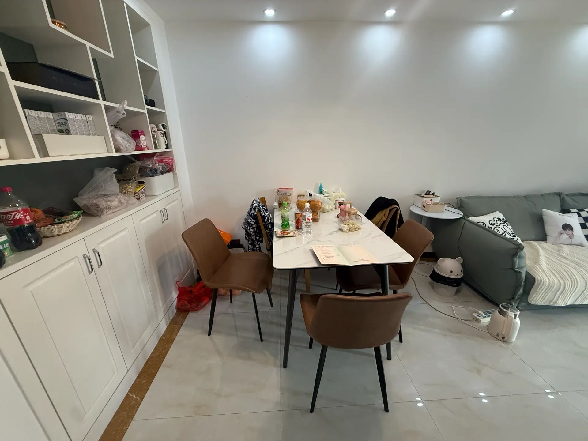 亏本出售，捡漏，颐和公馆，精装小三房，好楼层，一口价​35.8万，证满二