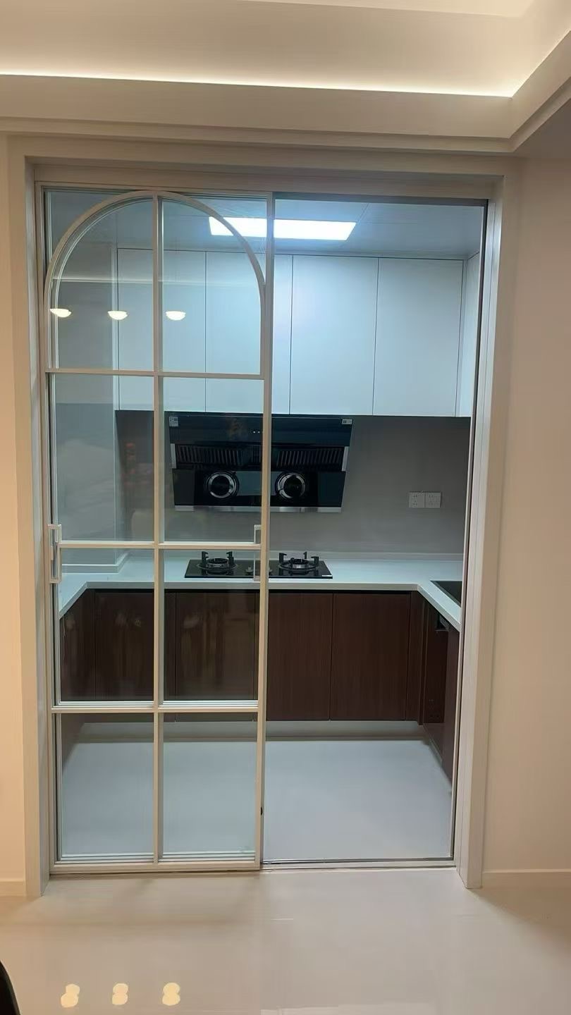 降价了，​城‮吾，南‬悦旁，元泰未来城c区，​全新‮修装‬中‬古风​，精装三房，满2年