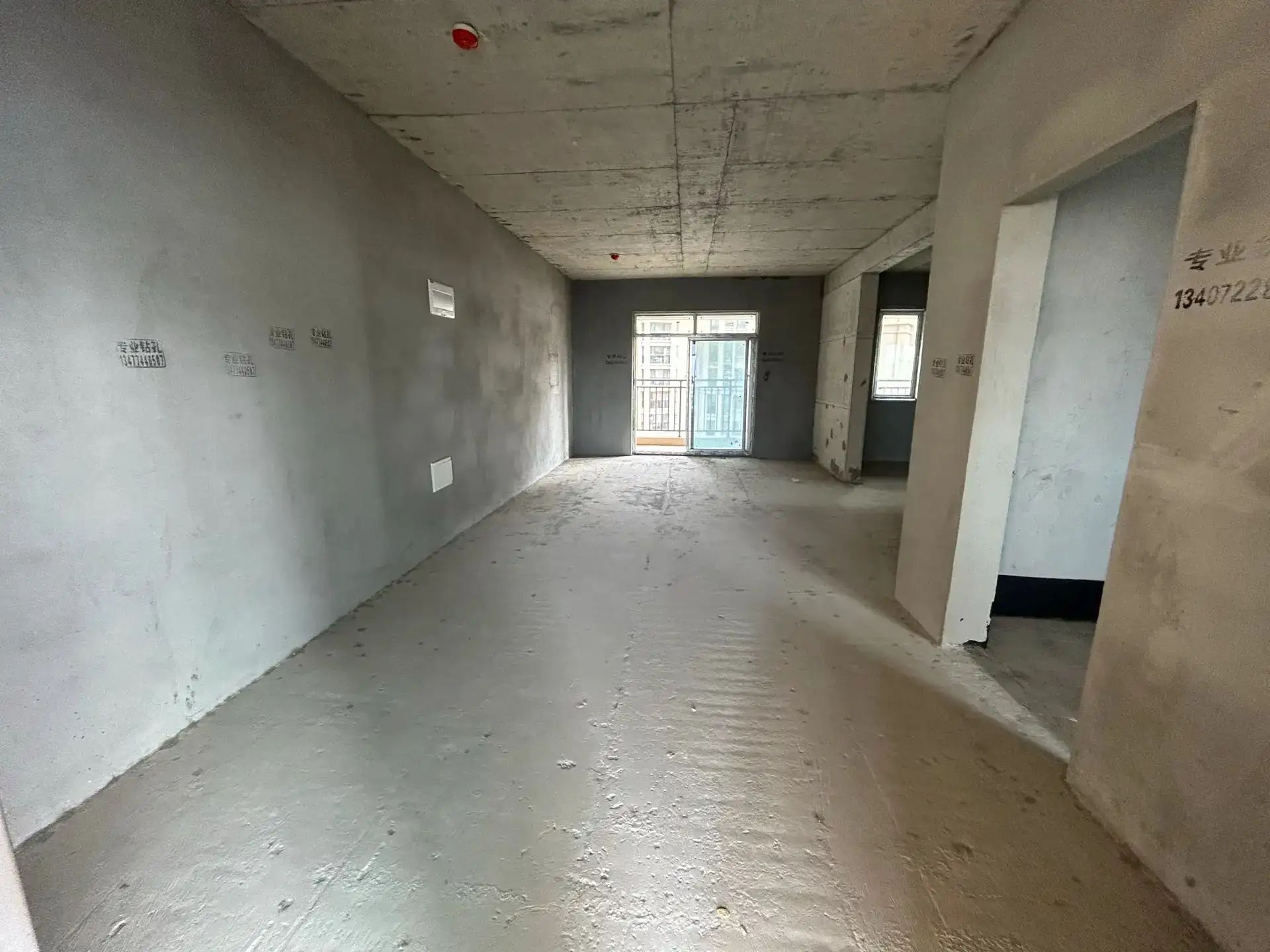 捡漏，城南，南国明珠，单价4000，送车位，大三房，南北双阳台，电梯20层