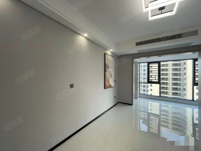 ？急售，水云间五期，一手新房，精装3房2卫，好楼层，南北通透，长阳台，