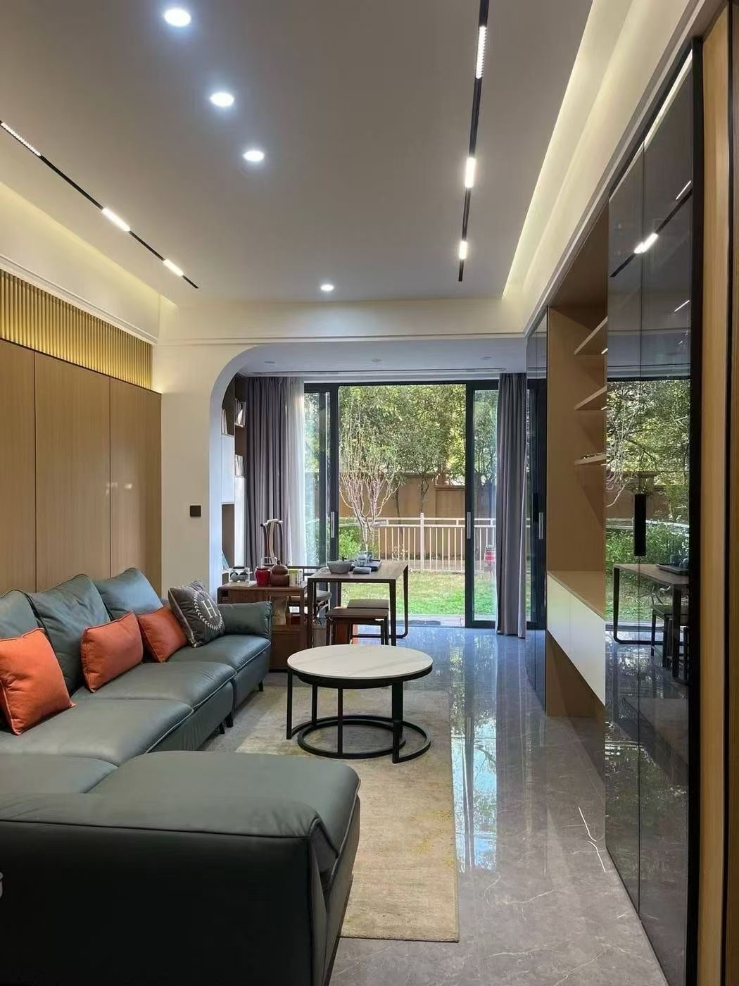 捡漏，带的大院子，装修新，全屋品牌，45万拿下，证满二，亏本