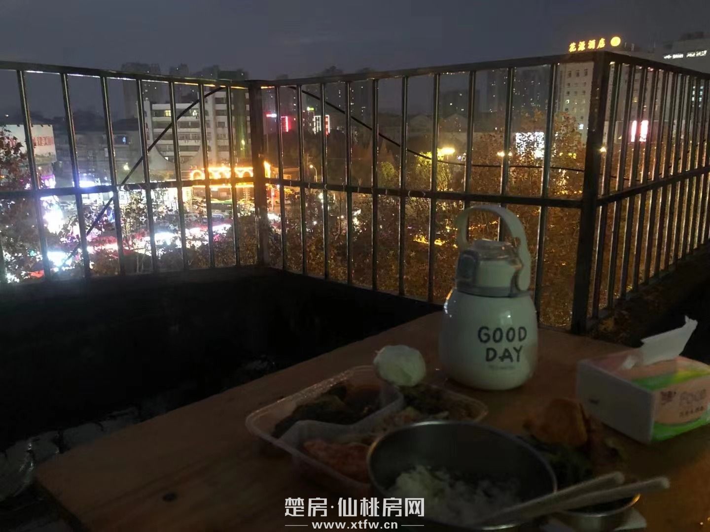 东桥花源酒店对面汉江酒店（斐岸酒店）边带家具电器好房出租