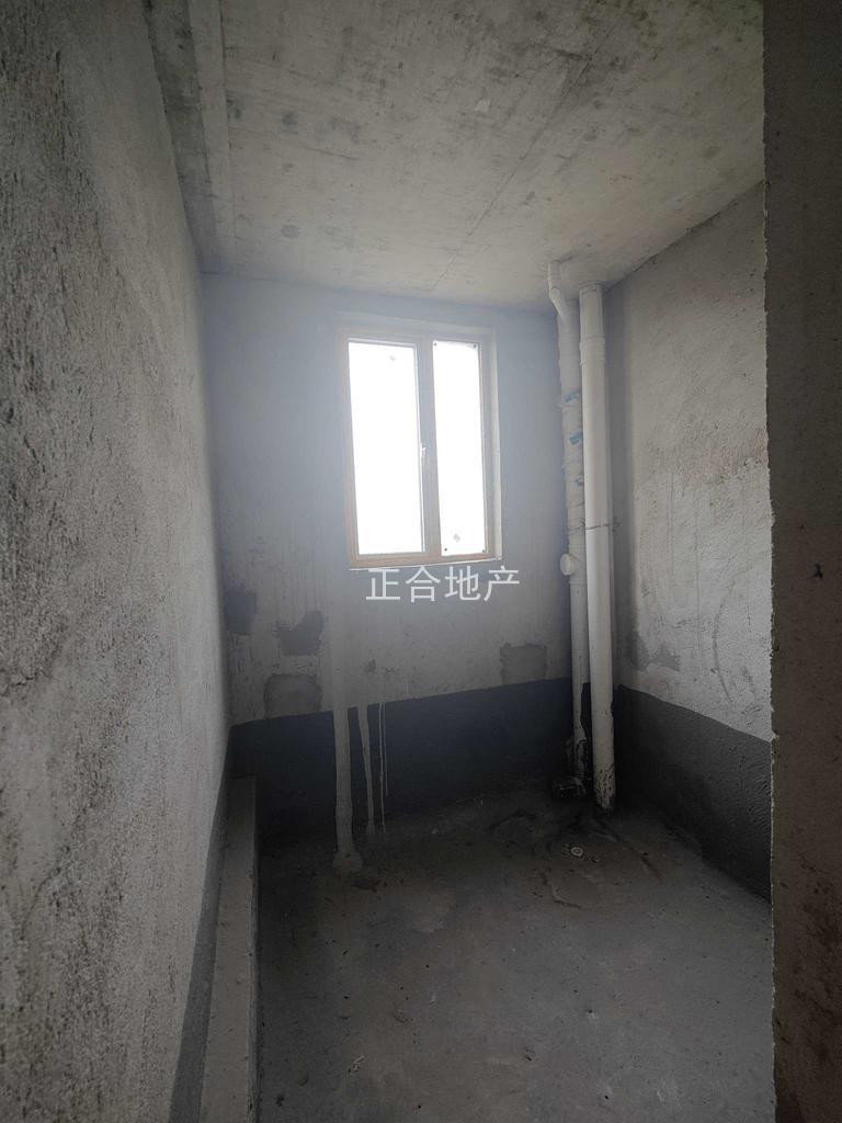 手富10W买河景房！城南高.端小区，全人车分流，看房速联！